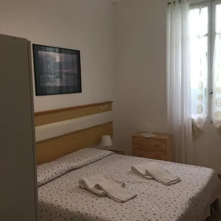 Cristina Hotel *