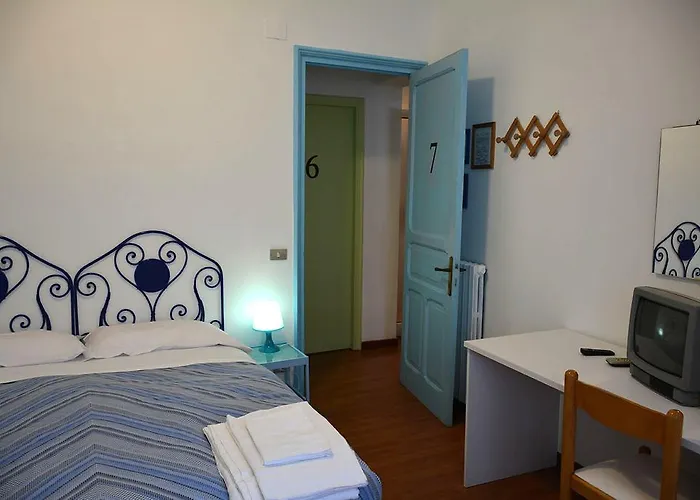 Hotel Villa Cristina *