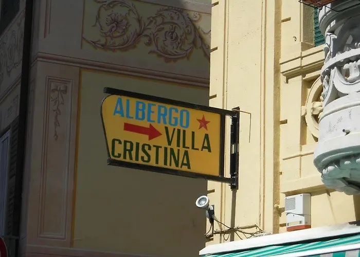 Cristina فندق